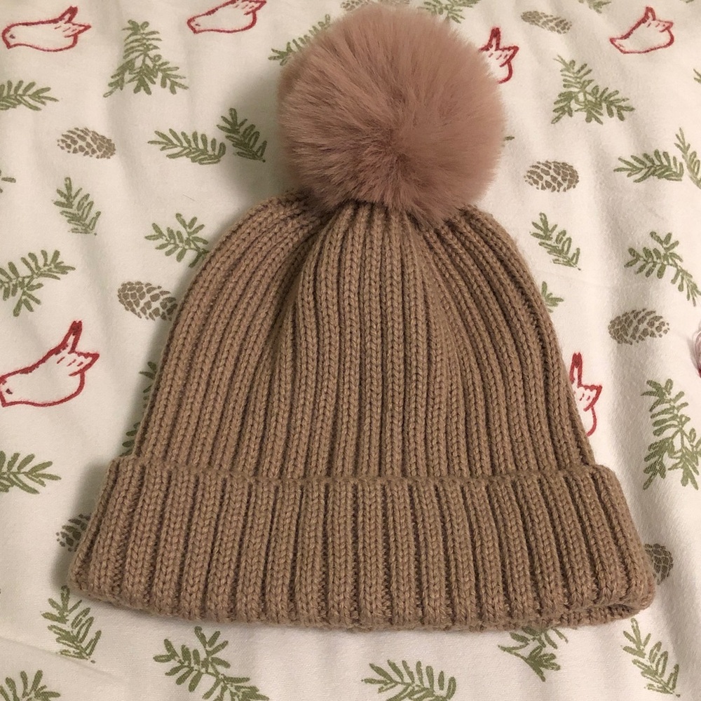 🩵 Free add-on || Pom-pom knit beanie (OS)